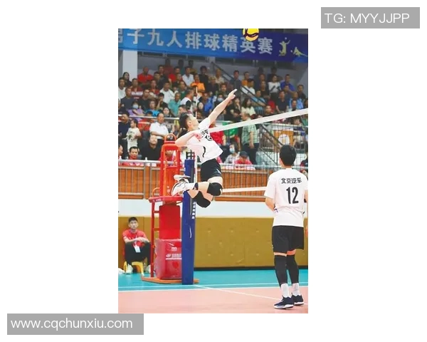 广州排球队逆袭之路的真实记录与奋斗精神的展现