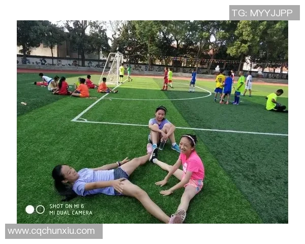 刘芳专访：从绿茵场到人生舞台的足球旅程回顾与展望