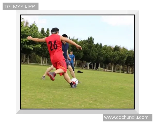 足球明星孙子的成长历程与精彩瞬间全景介绍 足球明星孙子的成长历程与精彩瞬间全景介绍