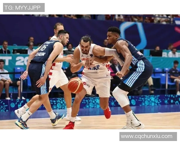 重庆篮球队在欧锦赛中的实力展现与战术分析全景解读